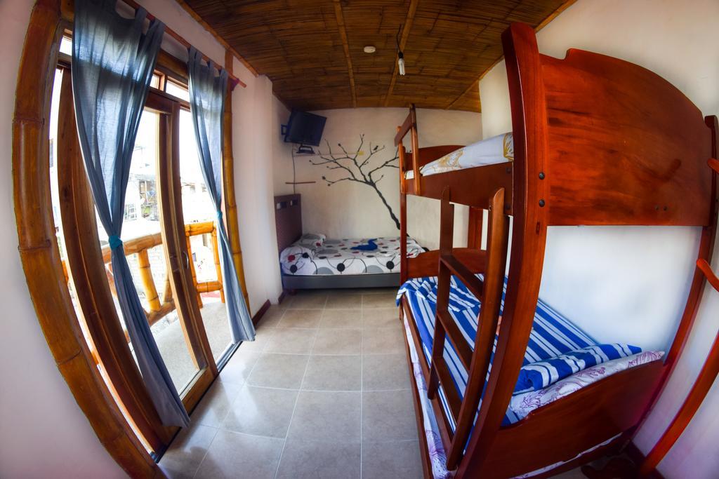 Hotel Karukera Montañita Exteriör bild