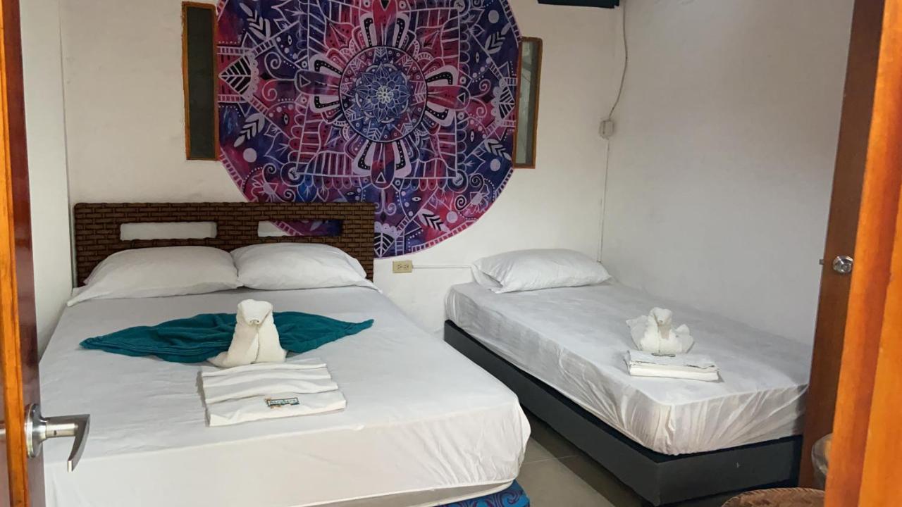 Hotel Karukera Montañita Exteriör bild